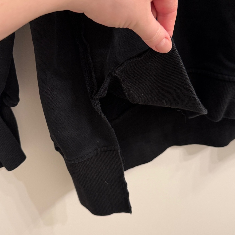 ⭐️GUC black sweatshirt w/ side slit - Picture 3 of 4